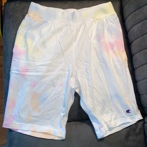 Mens medium Champion multi color jersey shorts. 8.5” inseam.